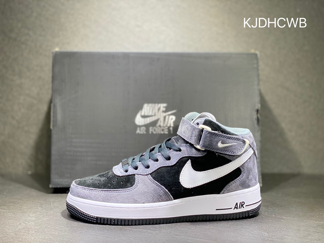 260 Nike Air Force 1 空军一号  DC3366-323