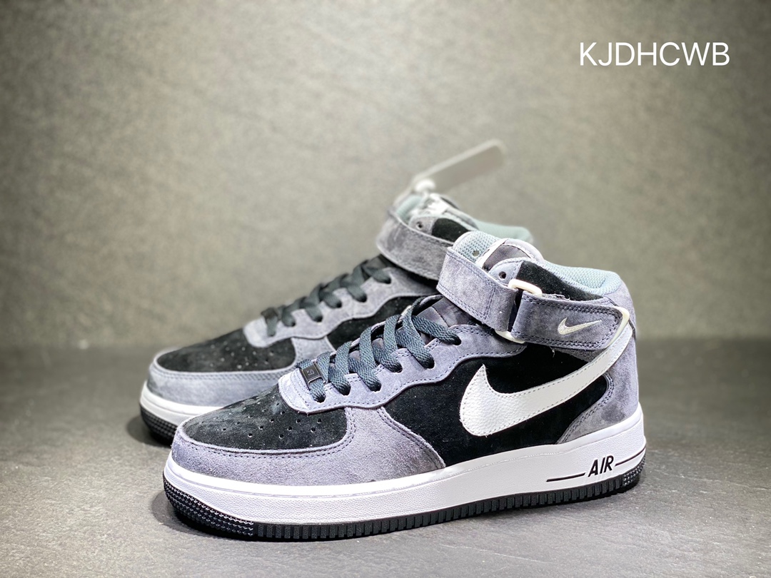 260 Nike Air Force 1 空军一号  DC3366-323