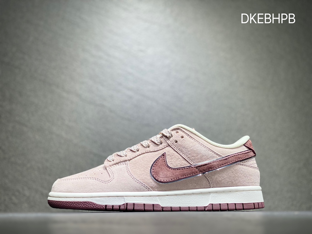 320 Nike SB dunk Low 低帮休闲运动滑板板鞋 ST1391-206