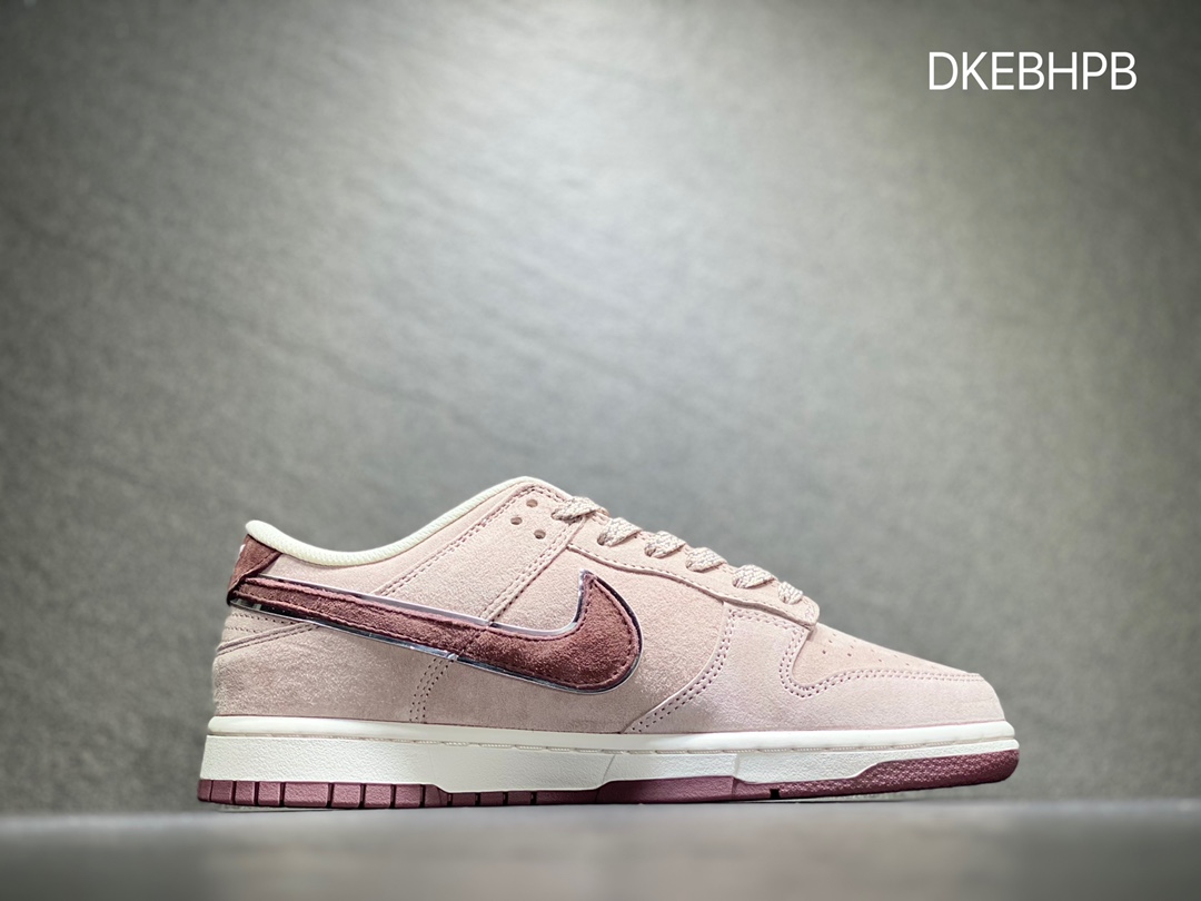 320 Nike SB dunk Low 低帮休闲运动滑板板鞋 ST1391-206