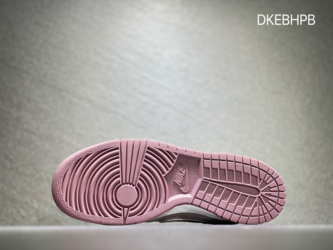 320 Nike SB dunk Low 低帮休闲运动滑板板鞋 ST1391-206