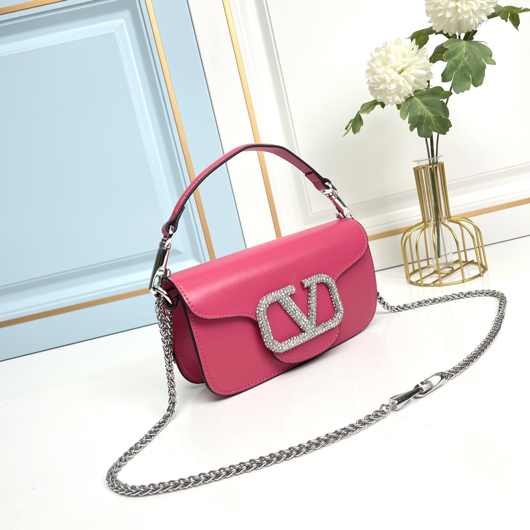 小号【配盒】 VALENTINO MINI LOCÒ仿水晶装饰手袋 -VLogo Signature施华洛世奇®仿水晶装 小号【配盒】 VALENTINO MINI LOCÒ仿水晶装饰手袋 -VLogo Signature施华洛世奇®仿水晶装