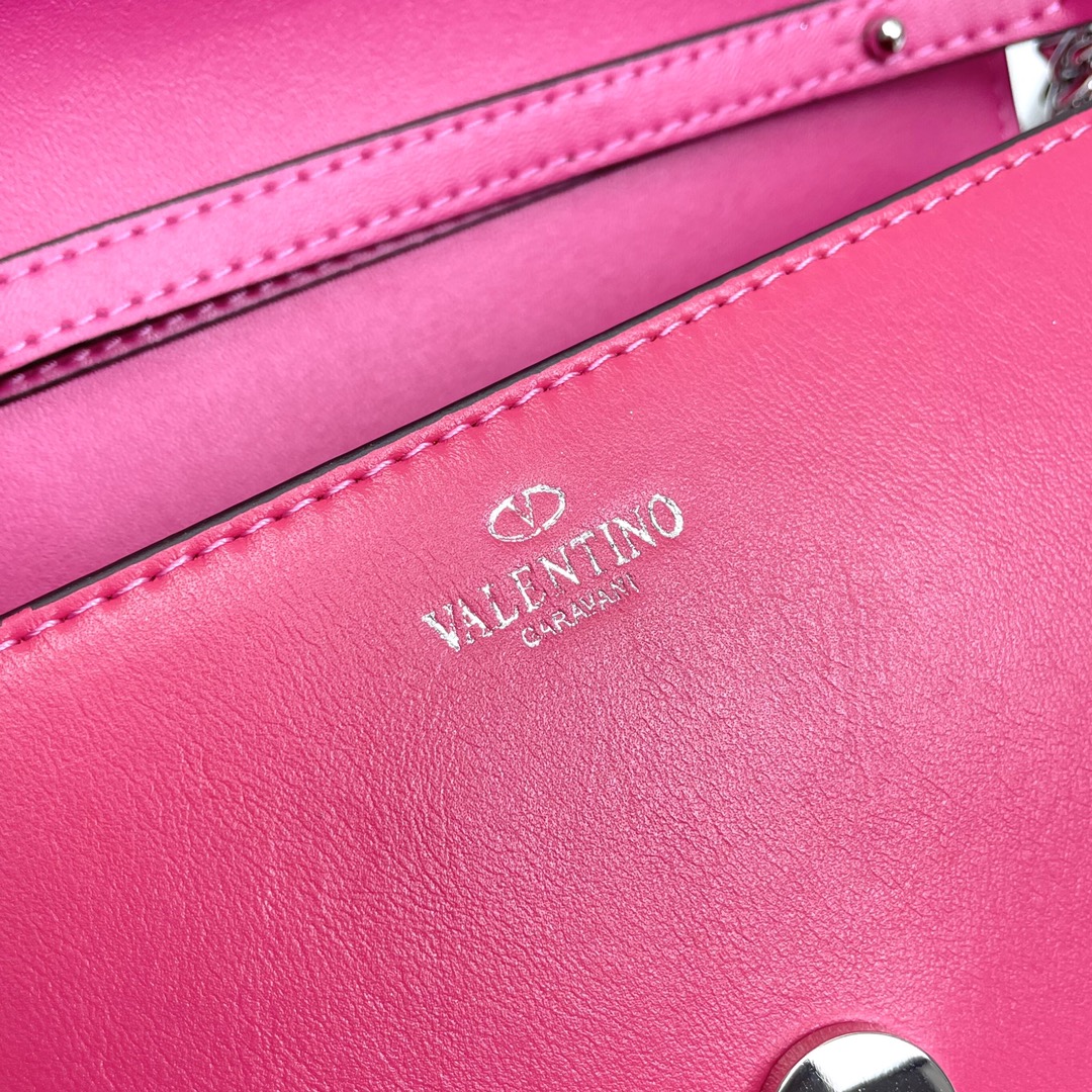 小号【配盒】 VALENTINO MINI LOCÒ仿水晶装饰手袋 -VLogo Signature施华洛世奇®仿水晶装 小号【配盒】 VALENTINO MINI LOCÒ仿水晶装饰手袋 -VLogo Signature施华洛世奇®仿水晶装