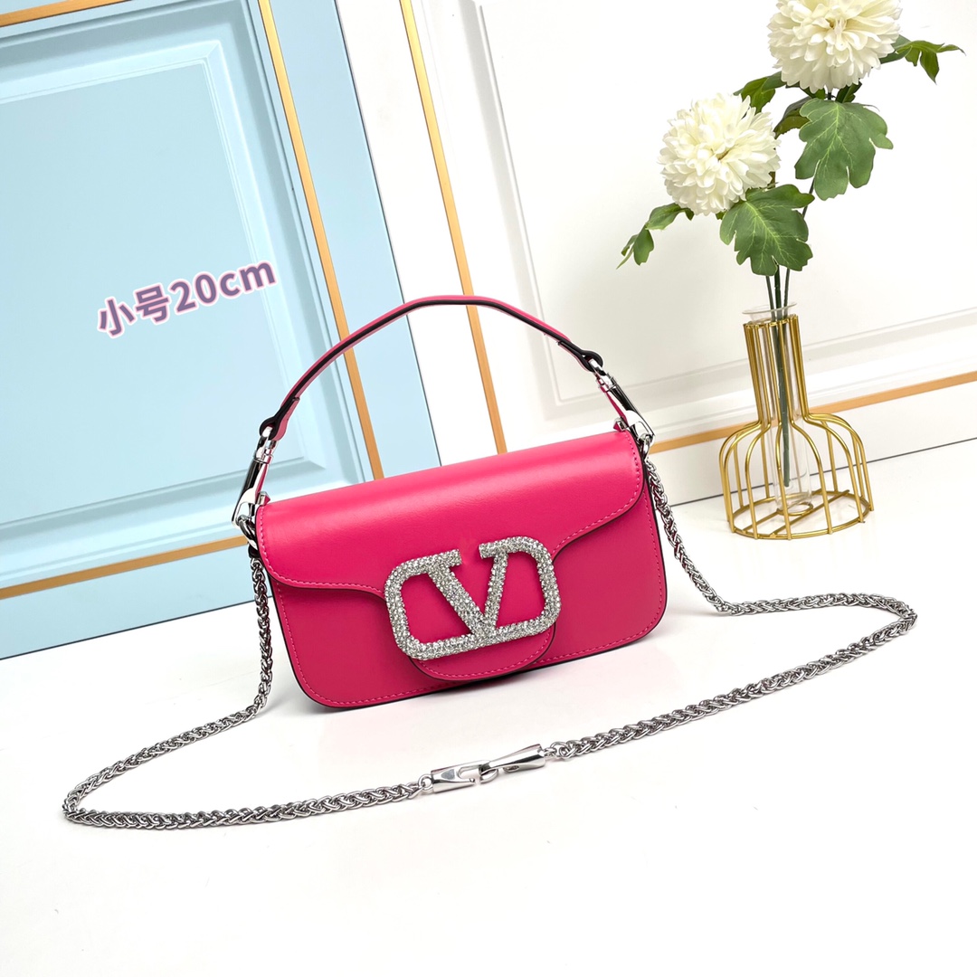 小号【配盒】 VALENTINO MINI LOCÒ仿水晶装饰手袋 -VLogo Signature施华洛世奇®仿水晶装 小号【配盒】 VALENTINO MINI LOCÒ仿水晶装饰手袋 -VLogo Signature施华洛世奇®仿水晶装