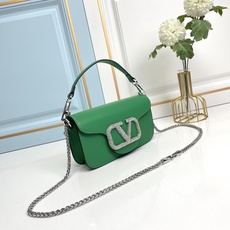 小号【配盒】 VALENTINO MINI LOCÒ仿水晶装饰手袋 -VLogo Signature施华洛世奇®仿水晶装 小号【配盒】 VALENTINO MINI LOCÒ仿水晶装饰手袋 -VLogo Signature施华洛世奇®仿水晶装