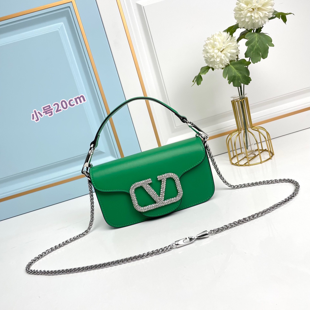 小号【配盒】 VALENTINO MINI LOCÒ仿水晶装饰手袋 -VLogo Signature施华洛世奇®仿水晶装 小号【配盒】 VALENTINO MINI LOCÒ仿水晶装饰手袋 -VLogo Signature施华洛世奇®仿水晶装