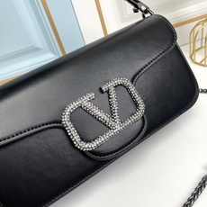 大号【配礼盒】🎁VALENTINO MINI LOCÒ仿水晶装饰手袋-VLogo Signature施华 大号【配礼盒】🎁VALENTINO MINI LOCÒ仿水晶装饰手袋-VLogo Signature施华
