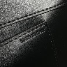 大号【配礼盒】🎁VALENTINO MINI LOCÒ仿水晶装饰手袋-VLogo Signature施华 大号【配礼盒】🎁VALENTINO MINI LOCÒ仿水晶装饰手袋-VLogo Signature施华