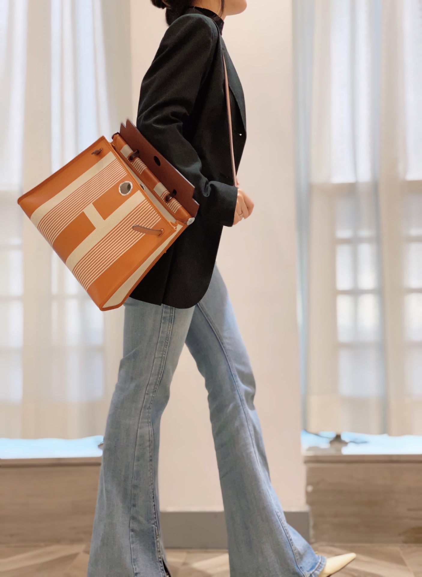 Hermès Luxury Designer Handbag Shoulder Crossbody Bag crafted in premium 6
