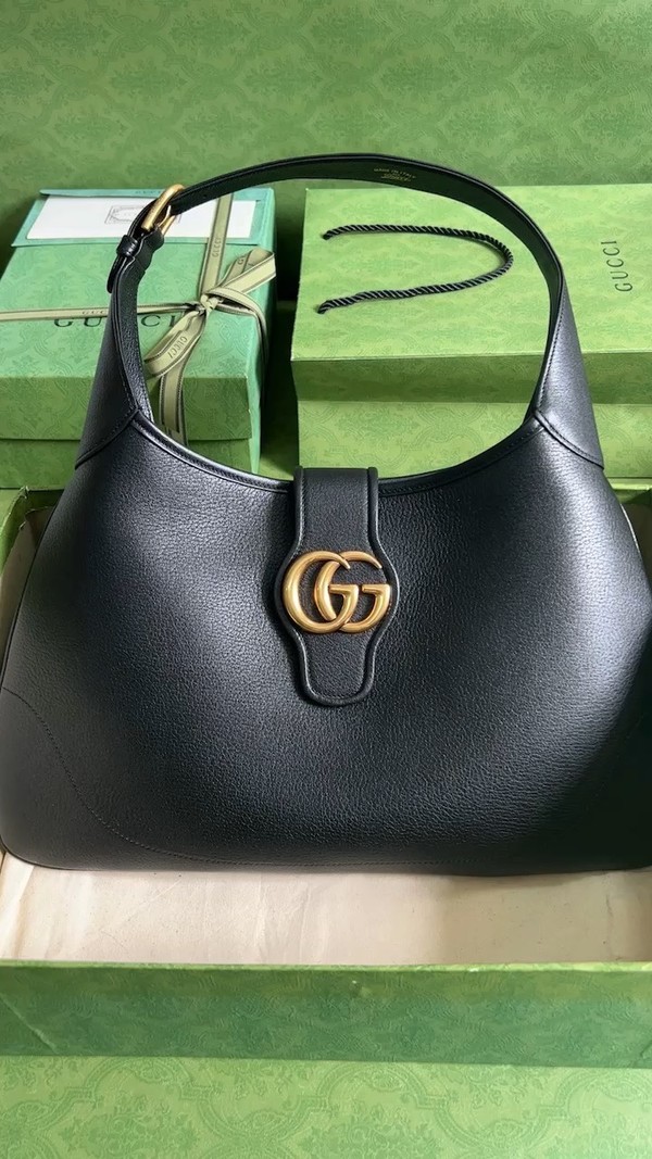 Gucci Crossbody & Shoulder Bags Black