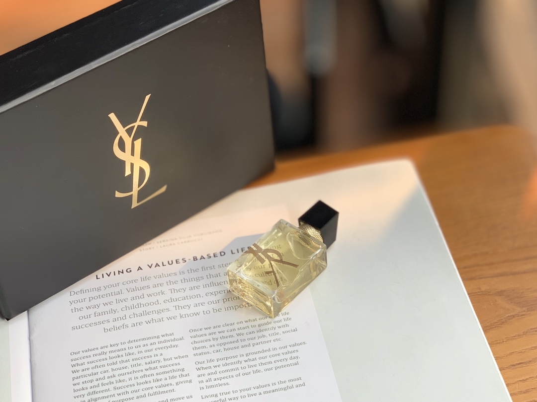 Saint Laurent Haute Couture Artisanal Perfumery Haute Fragrance Scent 6