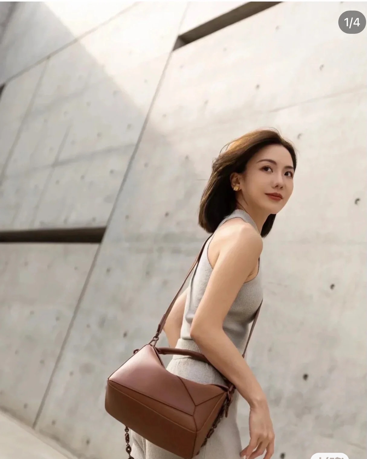 Luojia2022 new style, same color hardware, Puzzle, more than 4,000 LOEWEdonuts sold separately chainso beautiful