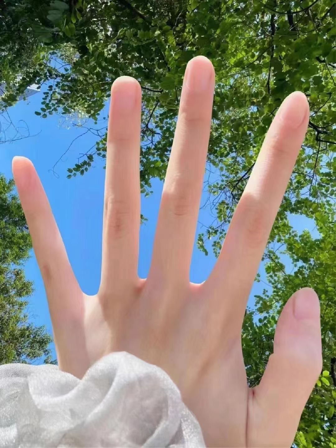 @𝐇𝐚𝐧𝐝 𝐂𝐫𝐞𝐚𝐦 擦了这个护手霜 男盆友不想松开你的手 👋🏼 2