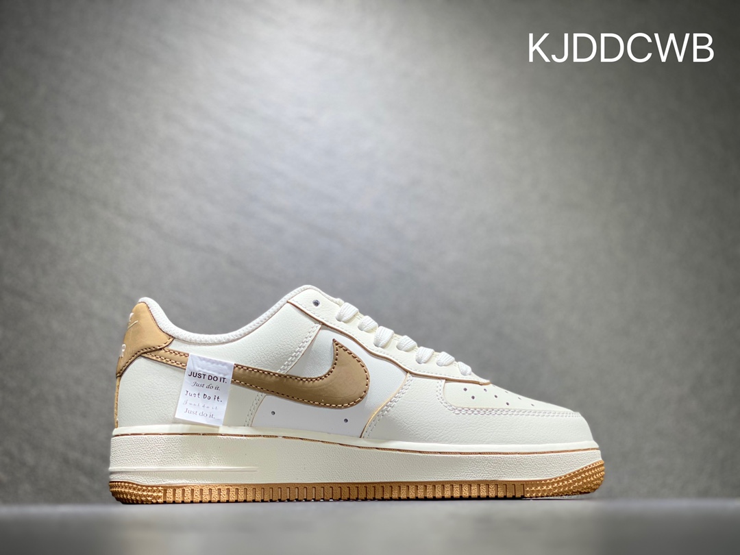 240 Nike Air Force 1 空军一号 FB6836-666
