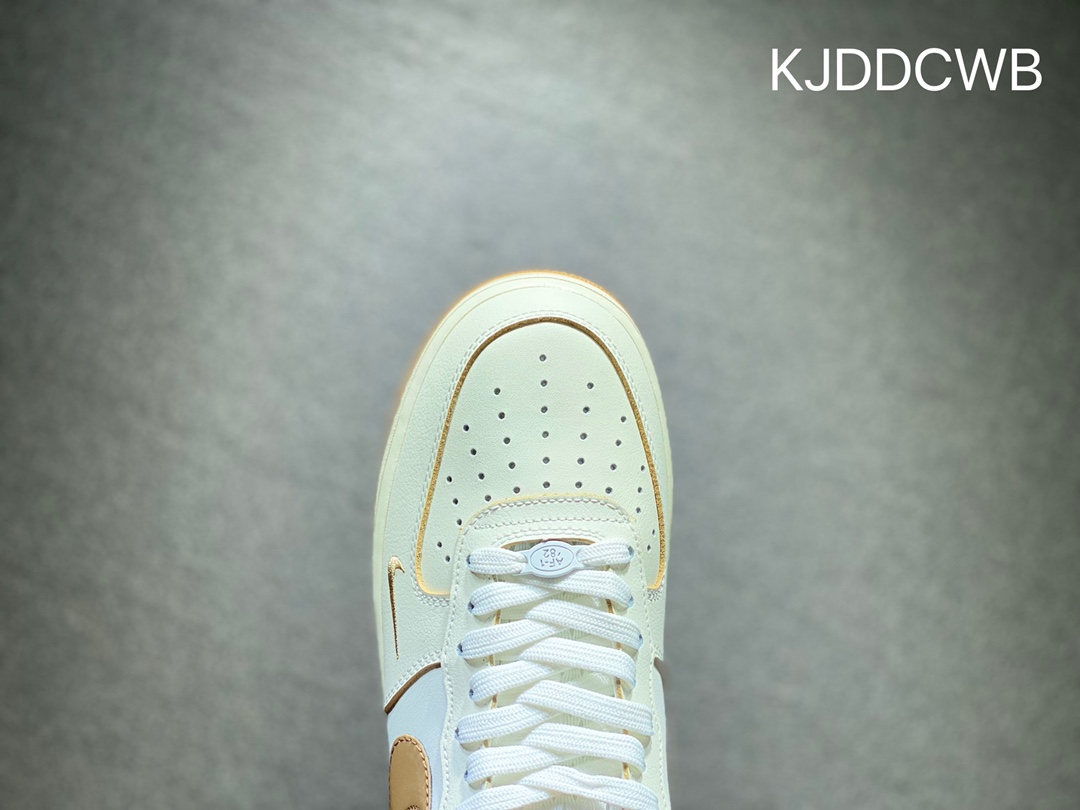 240 Nike Air Force 1 空军一号 FB6836-666