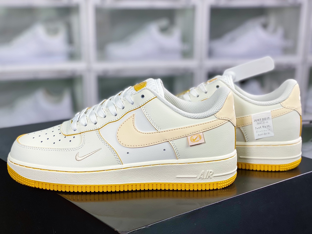 240 Air Force 1 '07 Low QS”Sail White/Yellow Mini Swoosh”空军一号经典低帮板鞋FB1839-222