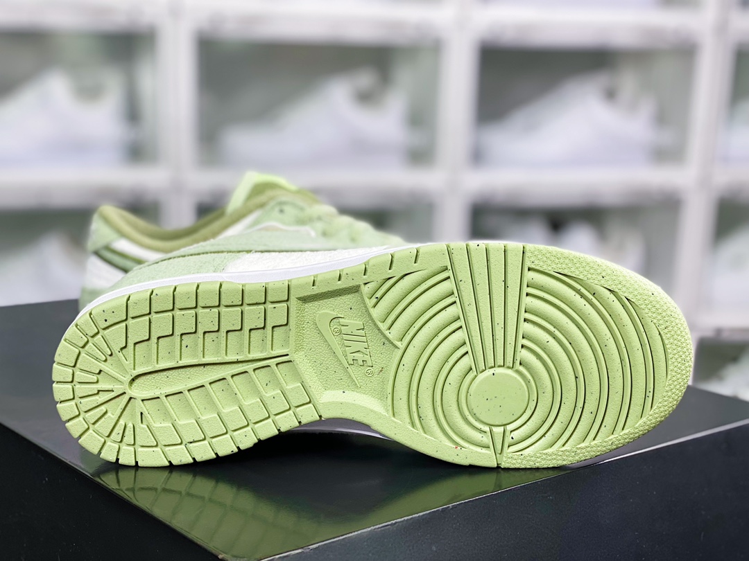220 SB Dunk Low”Fleece”扣篮系列低帮休闲运动滑板板鞋“毛绒浅绿白”DQ7579-300