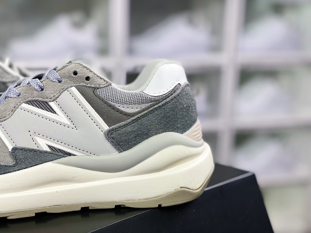 NB M5740 series retro daddy style casual sports jogging shoes ”Color Matching Yuanzu Gray Soot” M5740PSG