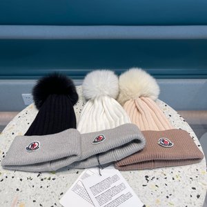 Perfect Quality Moncler 7 Star Hats Knitted Hat Knitting Wool