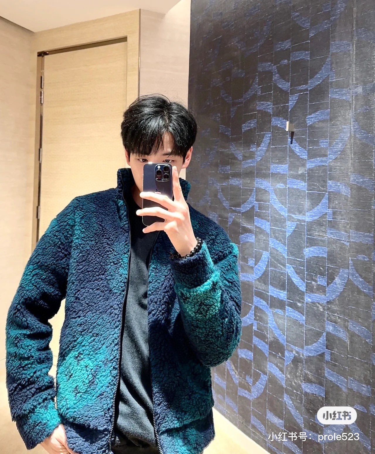 Louis Vuitton /路易威登2022ss 秋季新款 Monogram Camo绒面束腰羊羔毛夹克外套