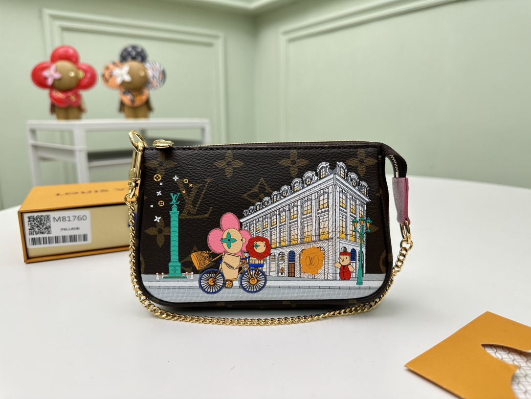 NO:671993,[Top original order] M81760Mini Pochette Accessoires clutch bag joins the Vivienne Holidays series, recalling Louis Vuitton's travel heritage. Colorful prints tell the story of the mascot Vivienne visiting the Place Vendôme boutique. Monogram canvas and fabric lining create a pocket-sized configuration. Size 15.5X10.5X4. Packaging and packaging box., LV wallet, louis vuitton, louis  vuitton,wallets,handbag19860909【顶级原单】M81760Mini Pochette Accessoires 手拿包加入 Vivienne Holidays 系列,回溯路易威登的旅行传承.缤纷印花讲述吉祥物 Vivienne 游览旺多姆广场精品店之景,Monogram 帆布和织物内衬塑造袖珍构型.尺寸15.5X10.5X4.包装配包装配包装盒.,LV钱包,louis vuitton,louis vuitton,wallets,handbag,欧美剧