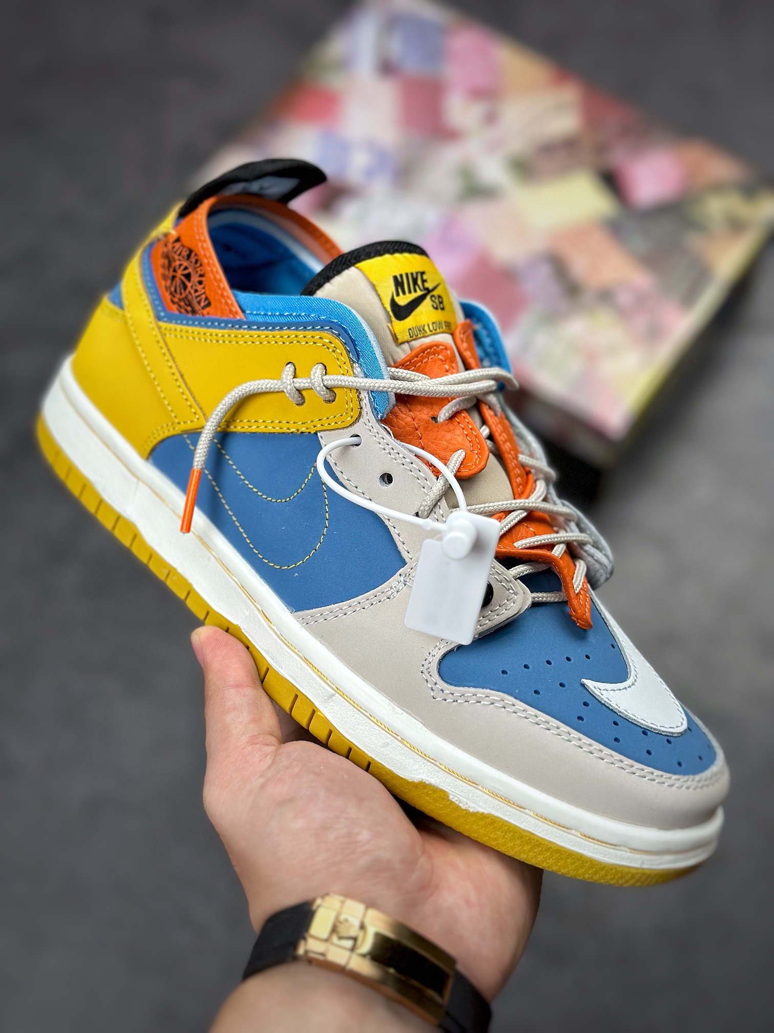 200 Nike Dunk SB 巴黎时装周走秀款 BQ6817-037