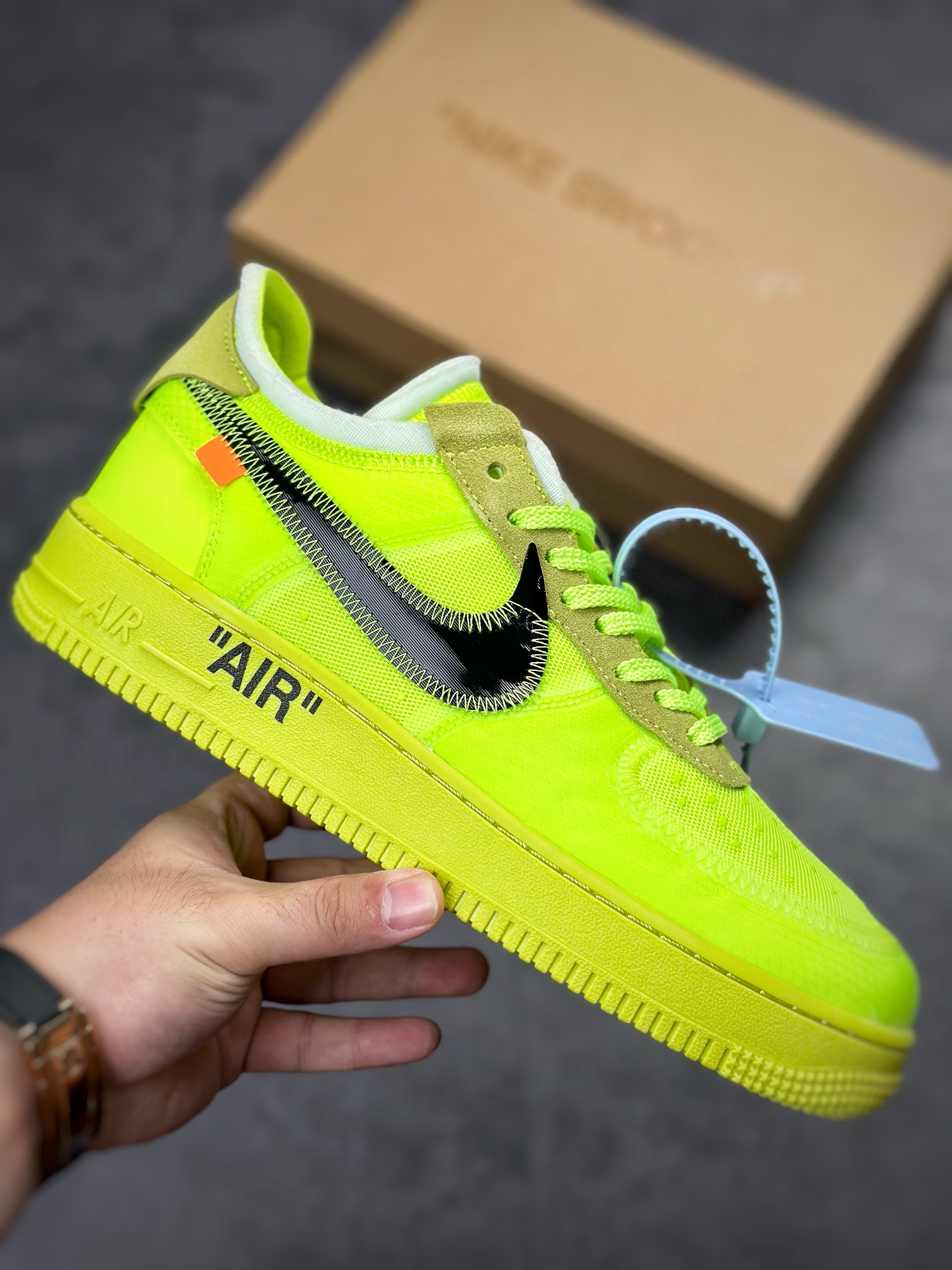 270 OFF-WHITE x Air Force 1 Low OW空军联名款荧光绿 AO4606-700