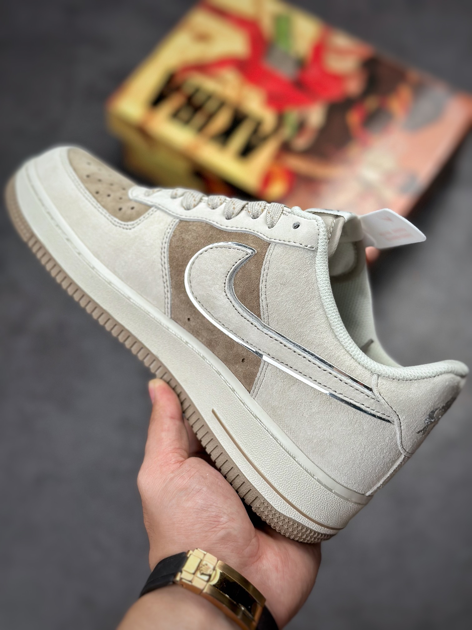 250 Nike Air Force 1 Low 07 大友克洋麂皮卡其灰 DQ3966-183