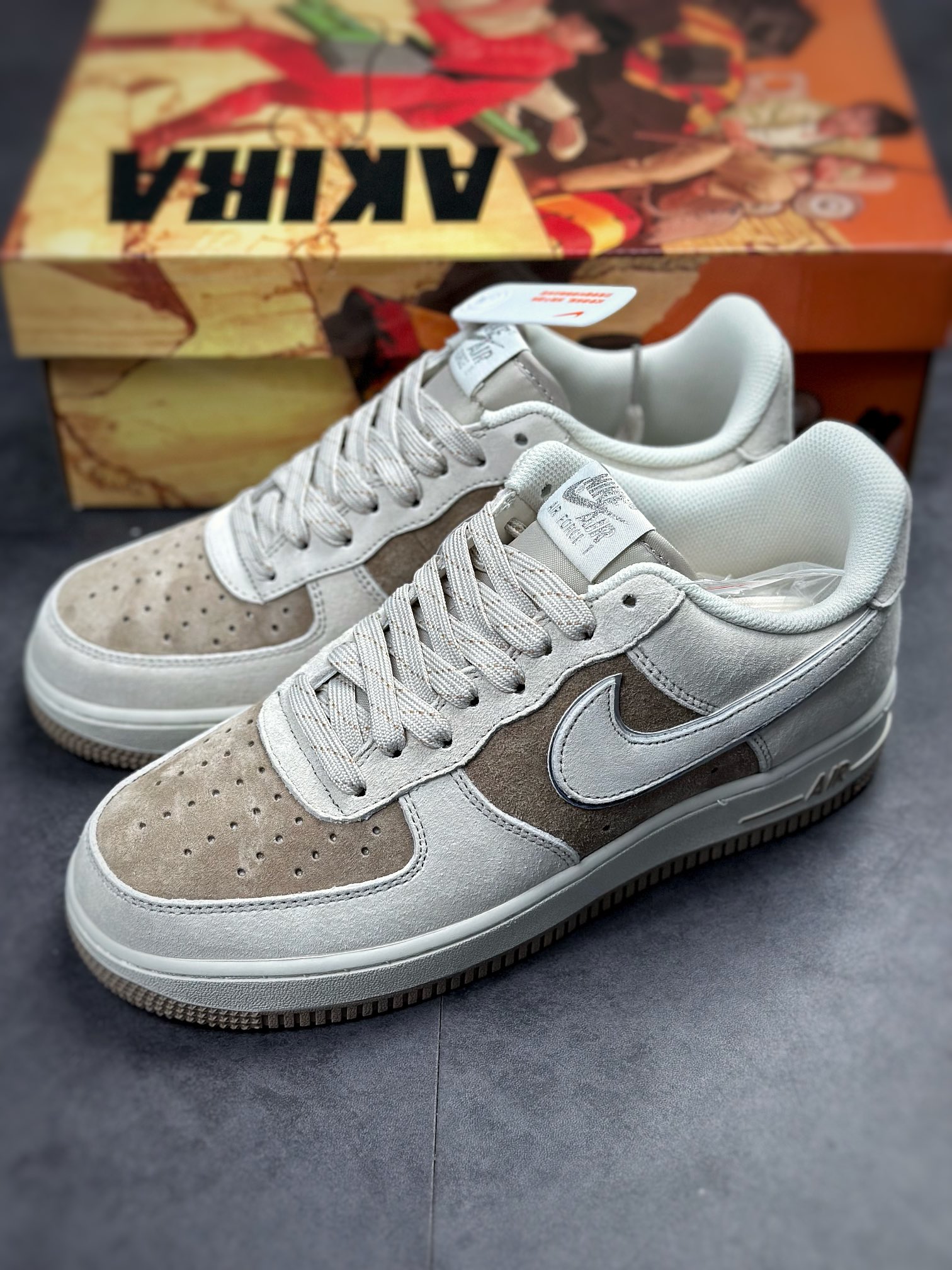 250 Nike Air Force 1 Low 07 大友克洋麂皮卡其灰 DQ3966-183