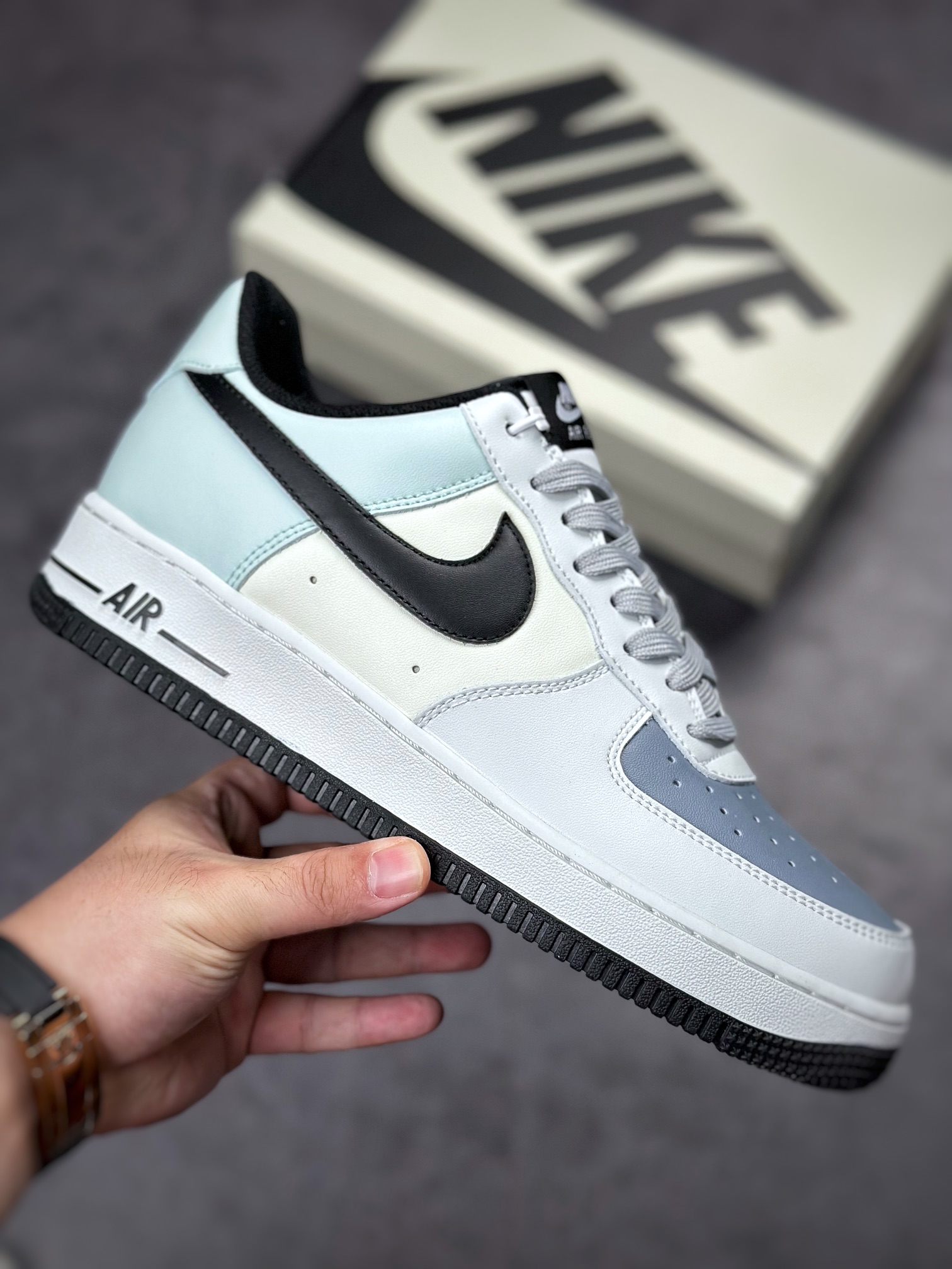 230 Nike Air Force 1 Low 07 浅蓝灰 GY5696-779
