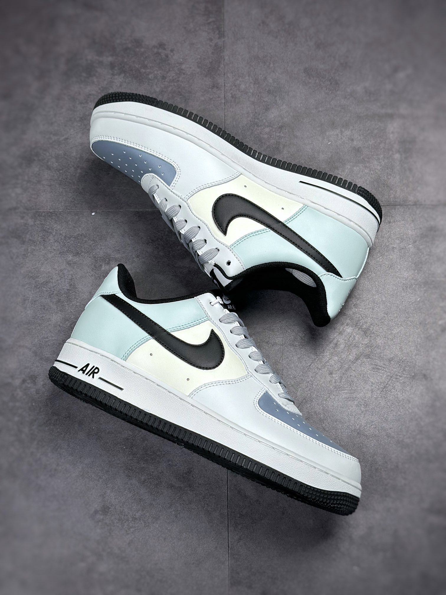 230 Nike Air Force 1 Low 07 浅蓝灰 GY5696-779