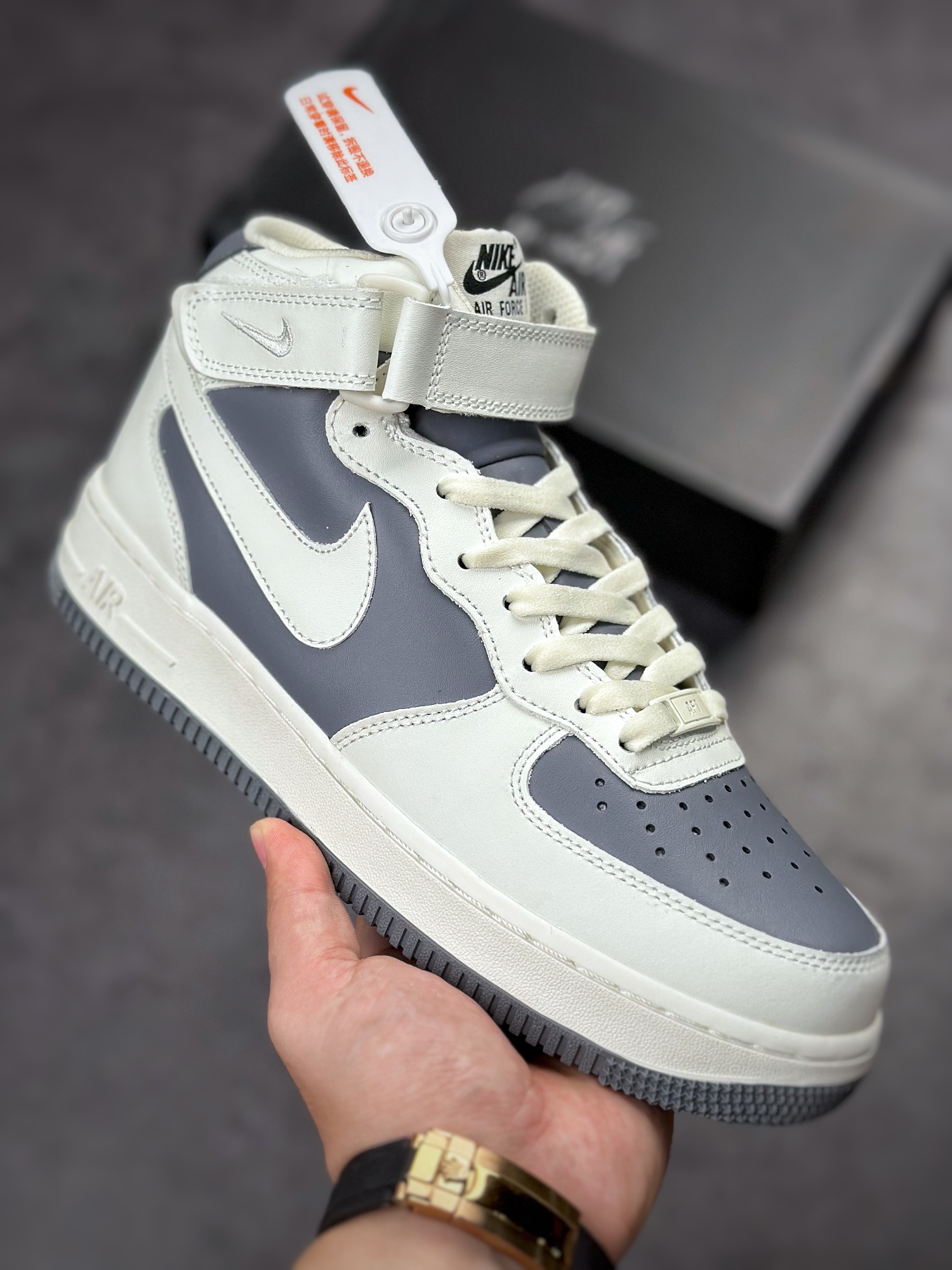 230 Nike Air Force 1 Mid 米白灰LZ6819-609