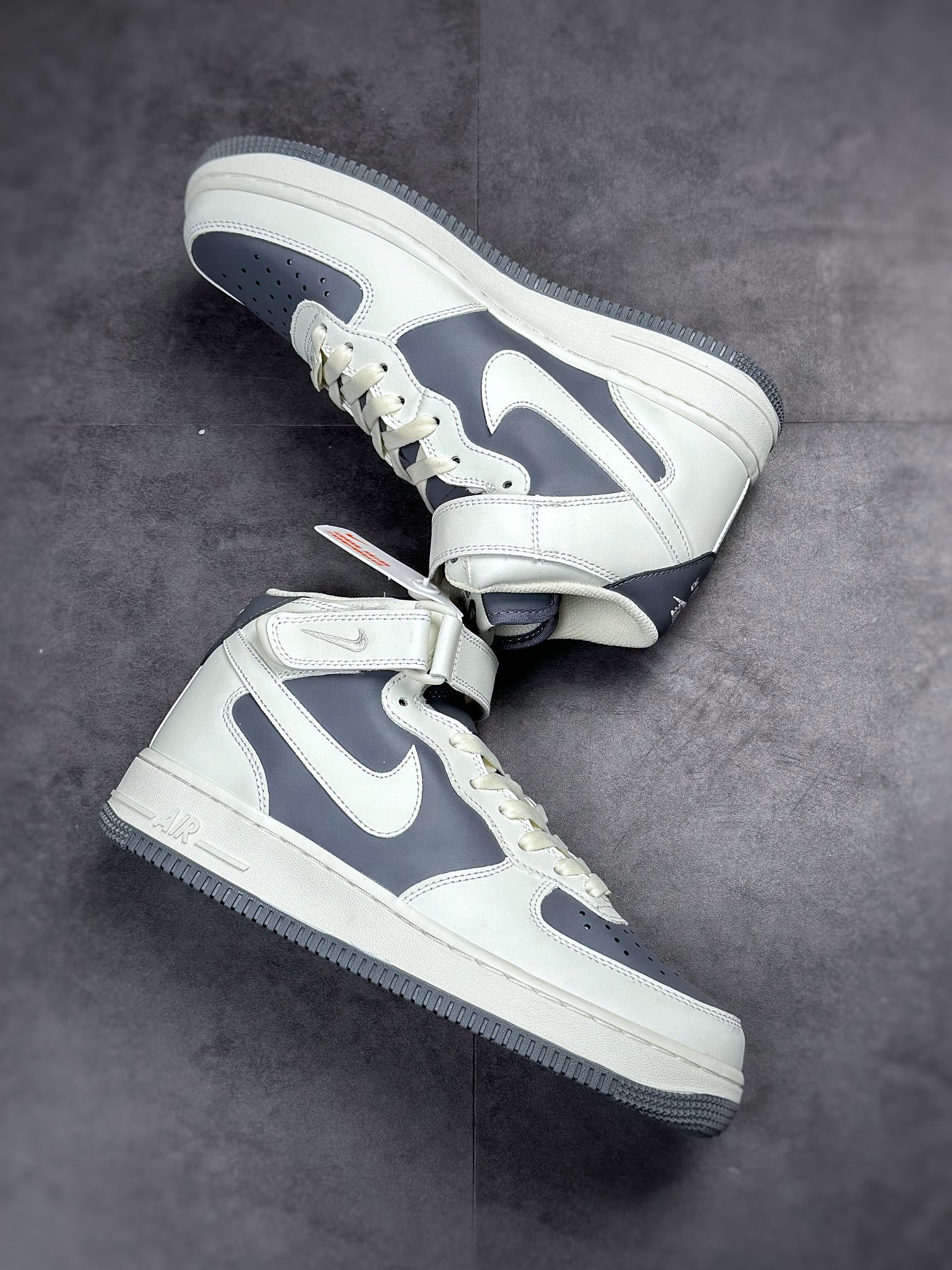 230 Nike Air Force 1 Mid 米白灰LZ6819-609