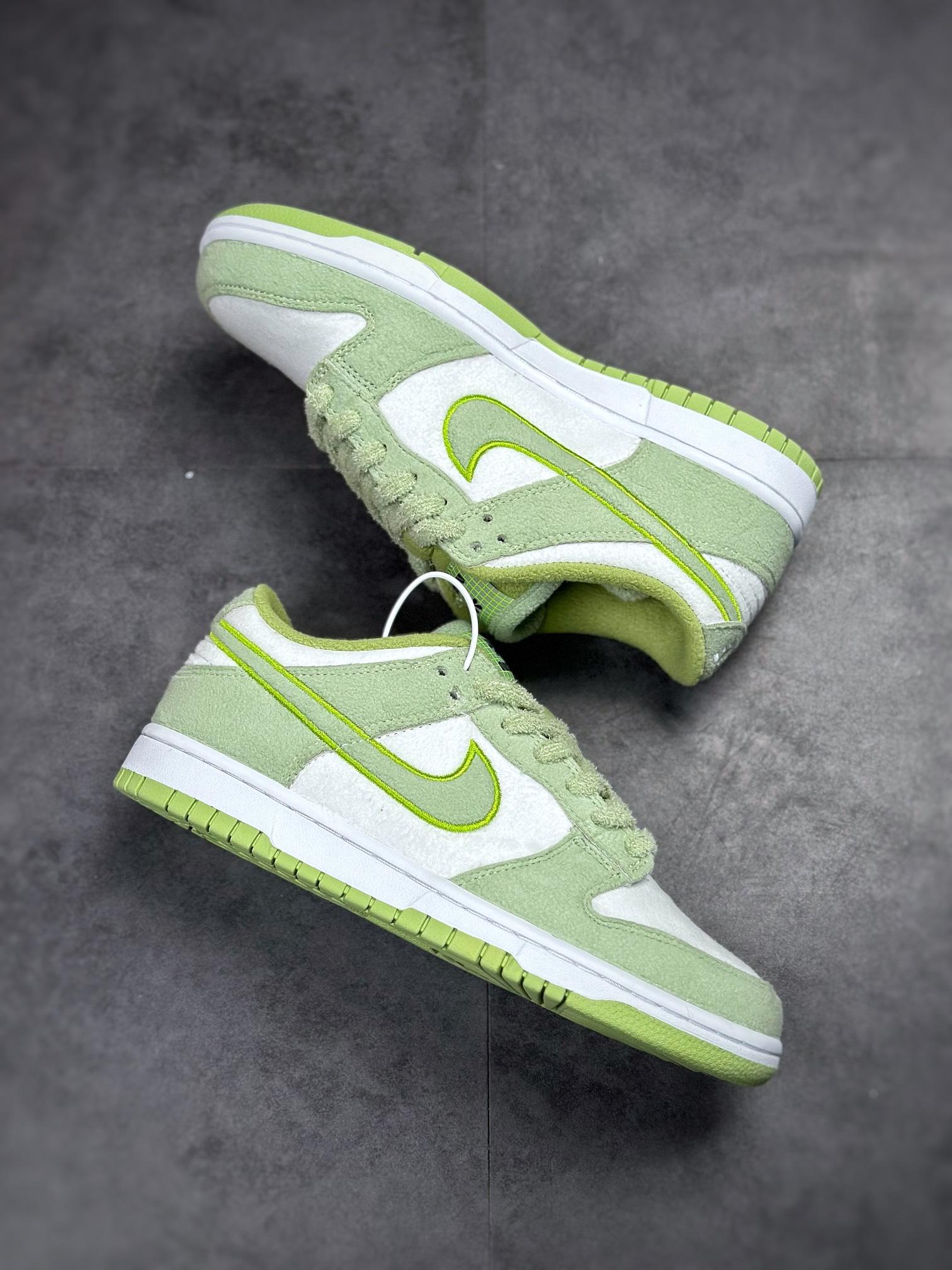 180 NIKE SB Dunk Low 白绿丝绸 DQ7579-300