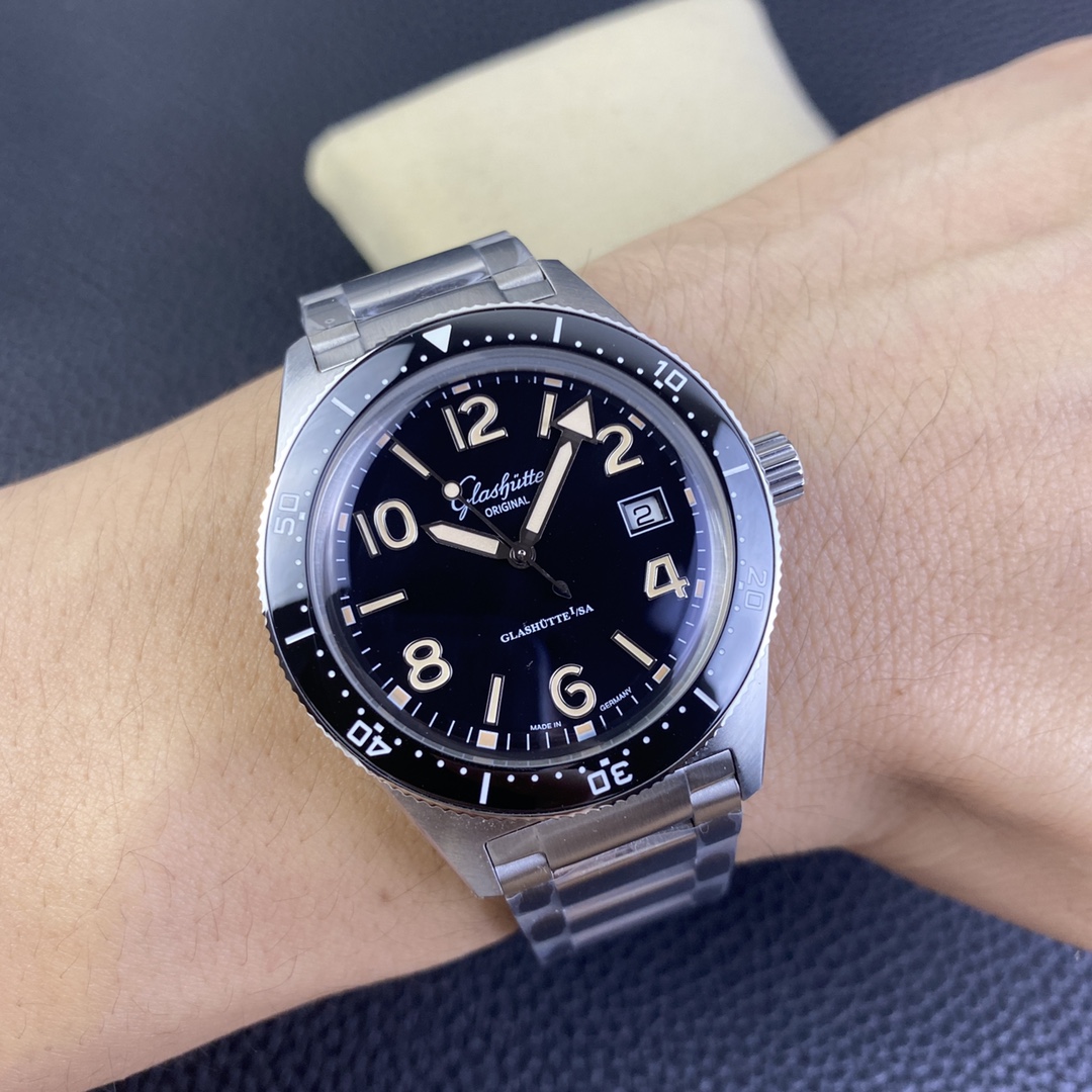 [Glashütte Original Watches]The perfect curved pot lid sapphire three-dimensio