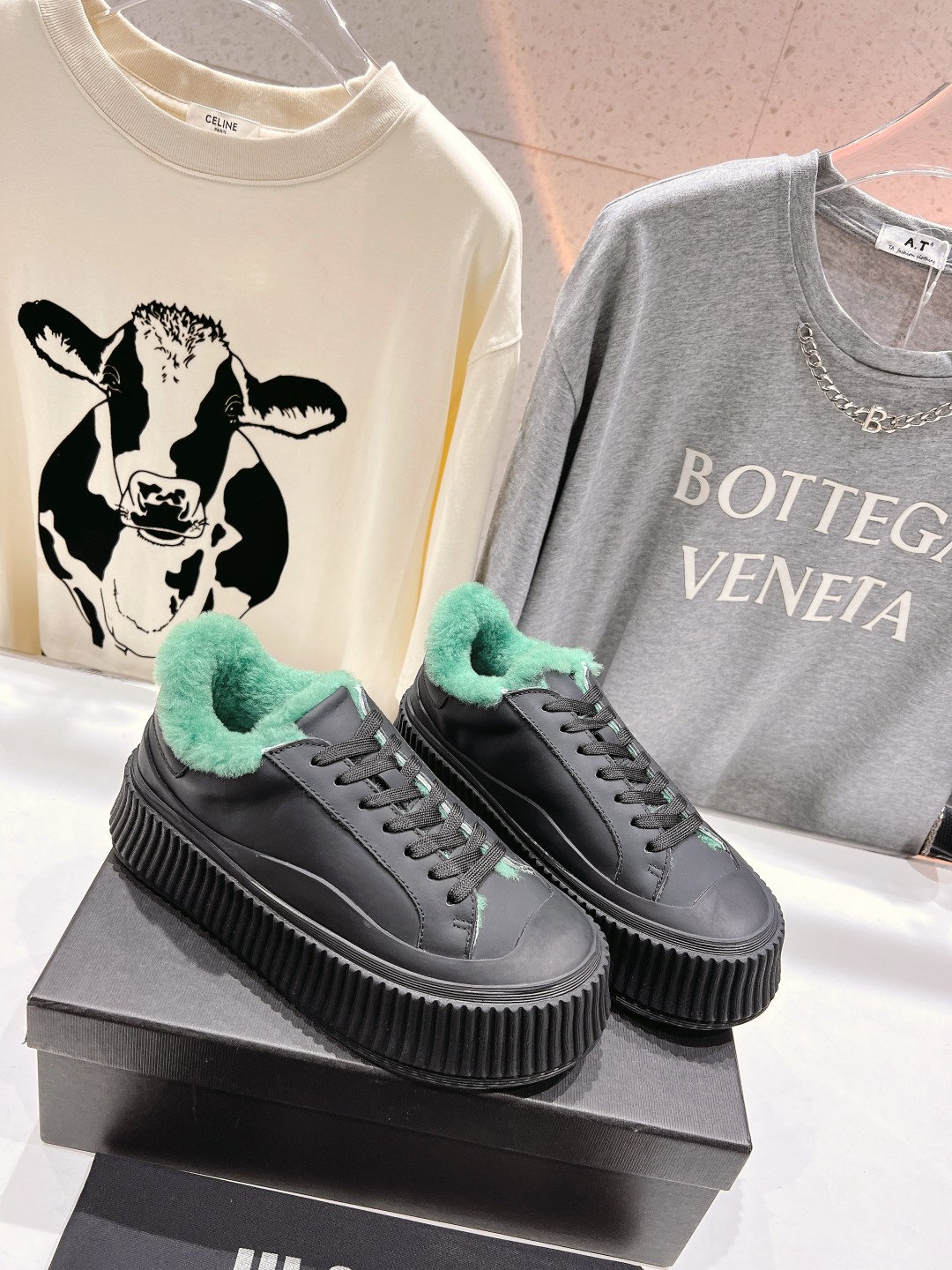 Jill Sanders Gilsanda 2022s: Starnet Red Discovery King Shoes Review - 图片 4