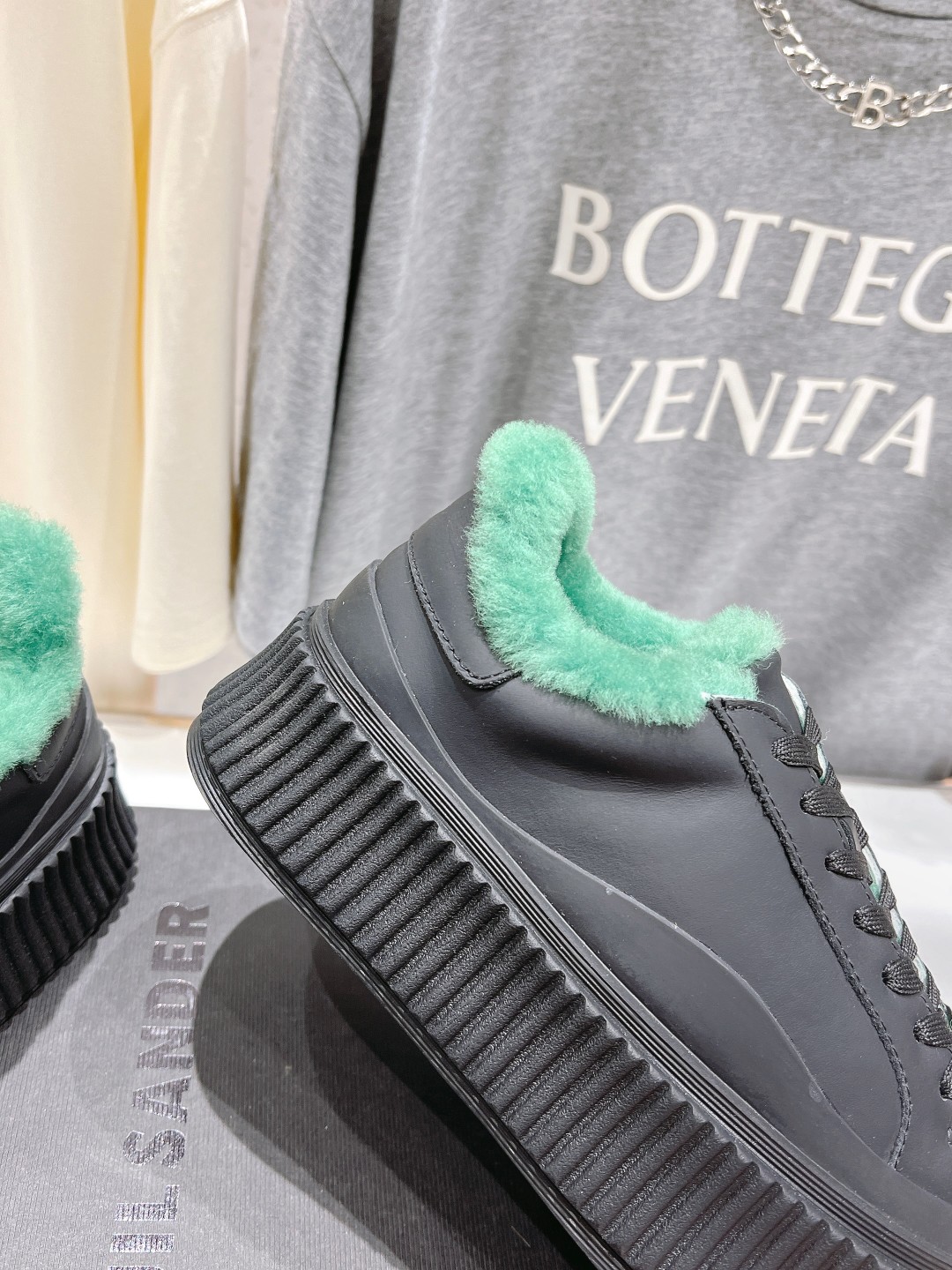 Jill Sanders Gilsanda 2022s: Starnet Red Discovery King Shoes Review - 图片 7