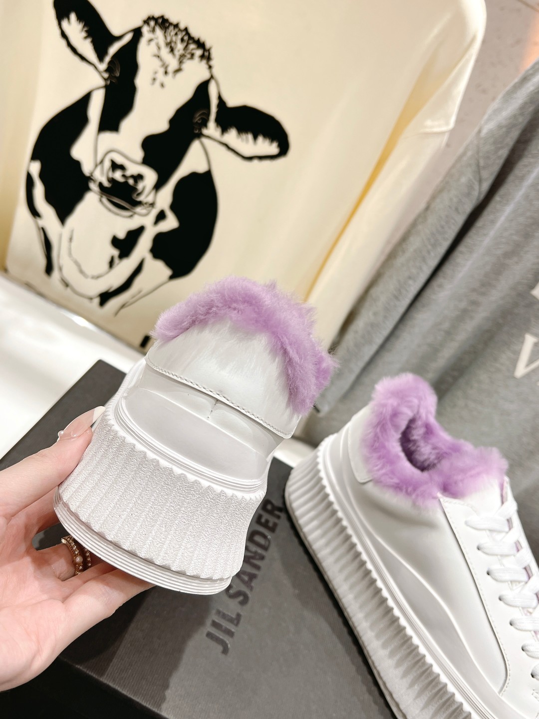 Stylish 2022 Kids’ White Shoes with Imported Wool Lining – Top Quality! - 图片 9
