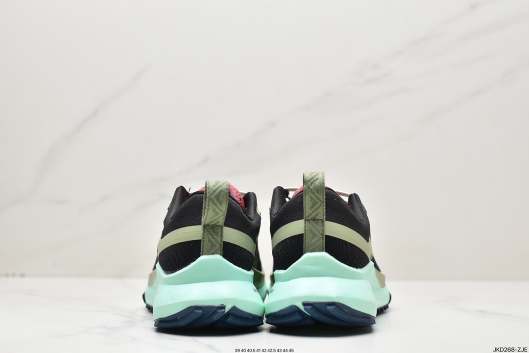 160 Nike React Pegasus Trail 4 飞马涡踪迹4代 DJ6158-004