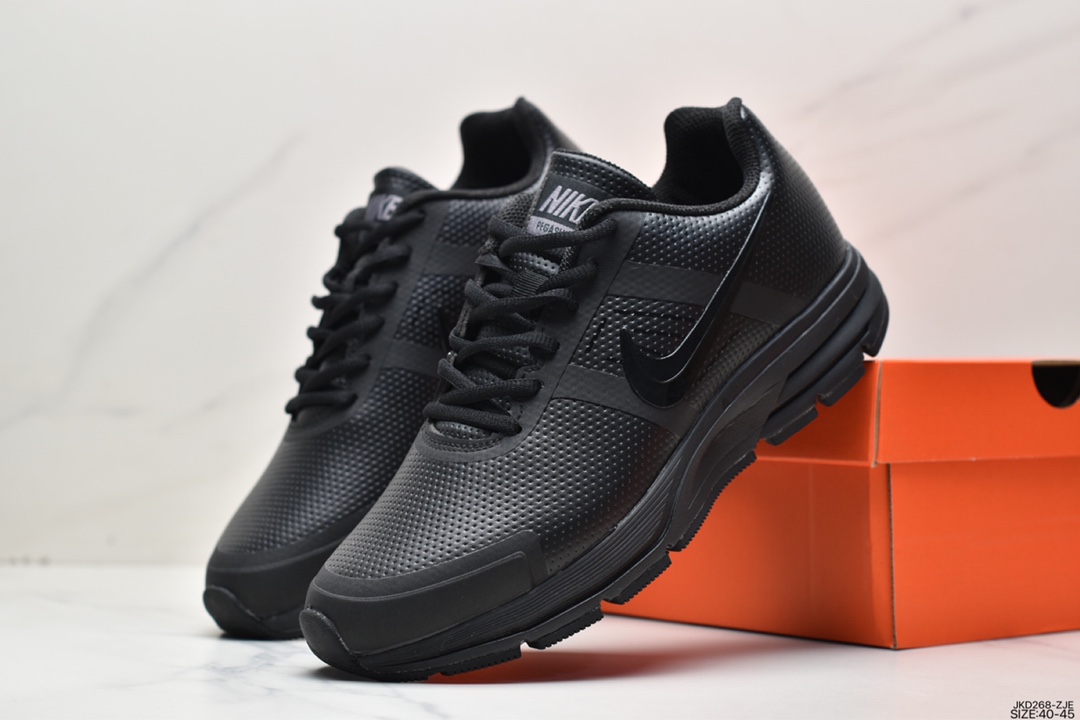 160 Nike Air Zoom Winflo +30 登月皮面透气专业跑步鞋 803268-100
