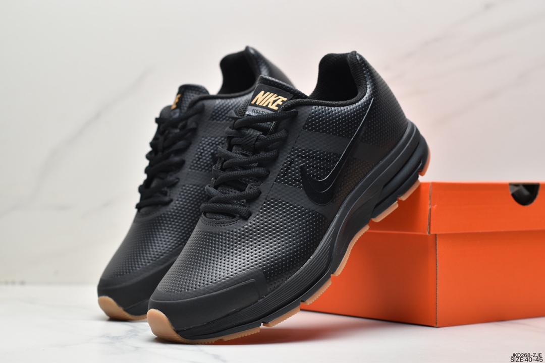 160 Nike Air Zoom Winflo +30 登月皮面透气专业跑步鞋 803268-100