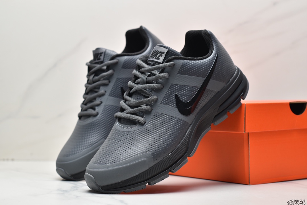 160 Nike Air Zoom Winflo +30 登月皮面透气专业跑步鞋 803268-100