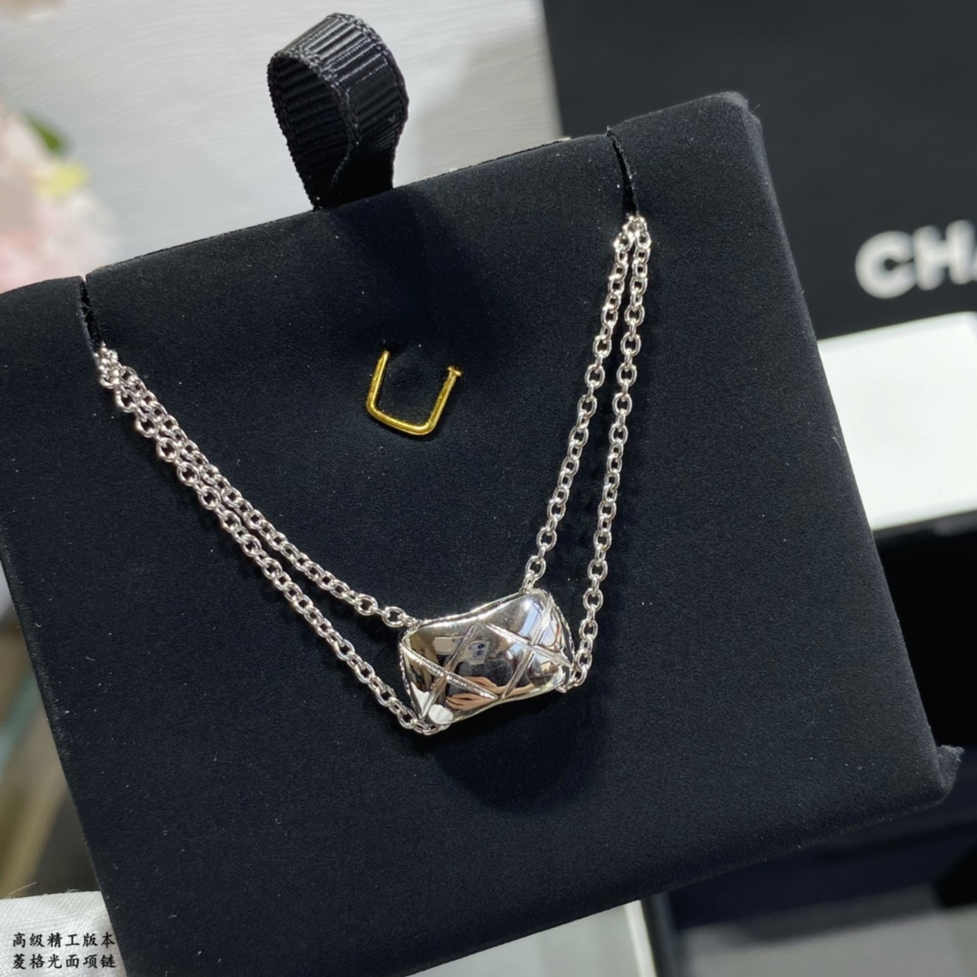 V金镀咪金正品开版CNC精雕菱格光面项链火香奈儿经典菱格热销款闪亮亮的折射出耀眼的火彩市面最高版本必备