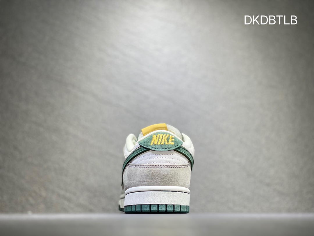 220 Nike SB dunk Low 大友克洋 低帮休闲运动滑板板鞋 LF0039-011