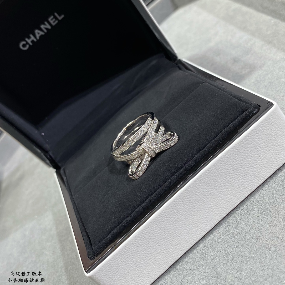  9️⃣2️⃣5️⃣ （码数5678）香奈儿蝴蝶结戒指💍全新RUBAN系列高级珠宝作品 线条灵动的蝴蝶结