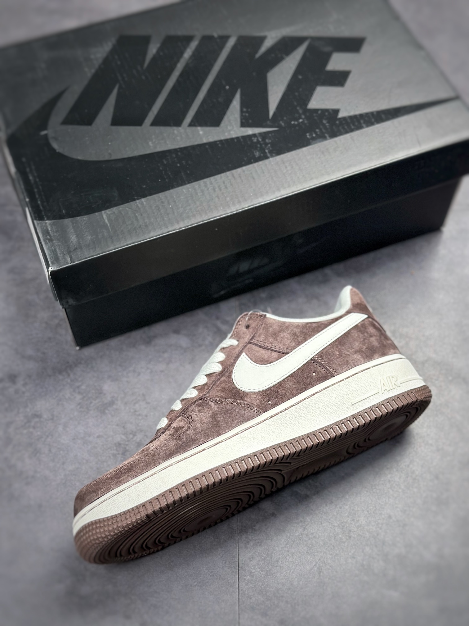 230 Nike Air Force 1 Low 07 巧克力色 DL0701-200