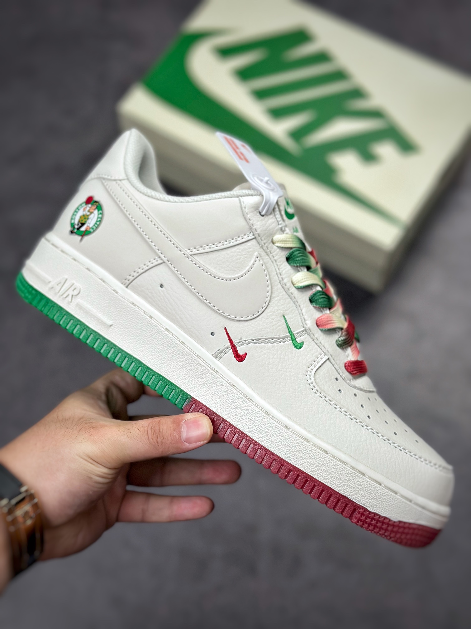 250 Nike Air Force 1 Low 07 米黄绿 波士顿凯尔特人BO8569-034