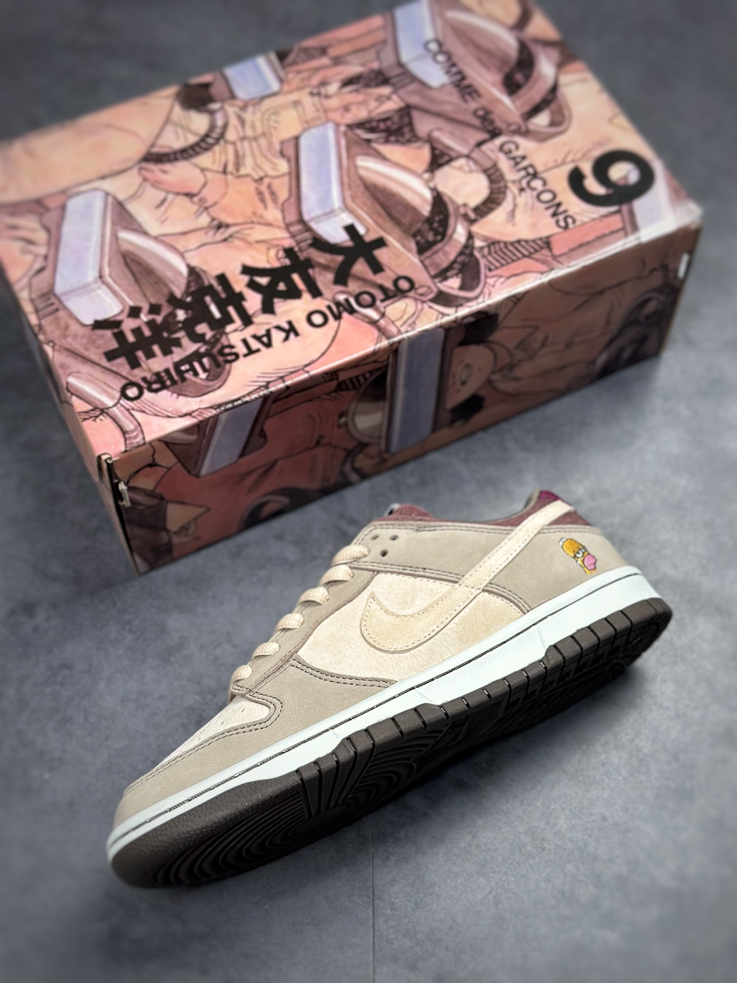 300 Otomo Katsuhiro x Nike SB Dunk Low "Steamboy OST" 大友克洋 LF0039-030