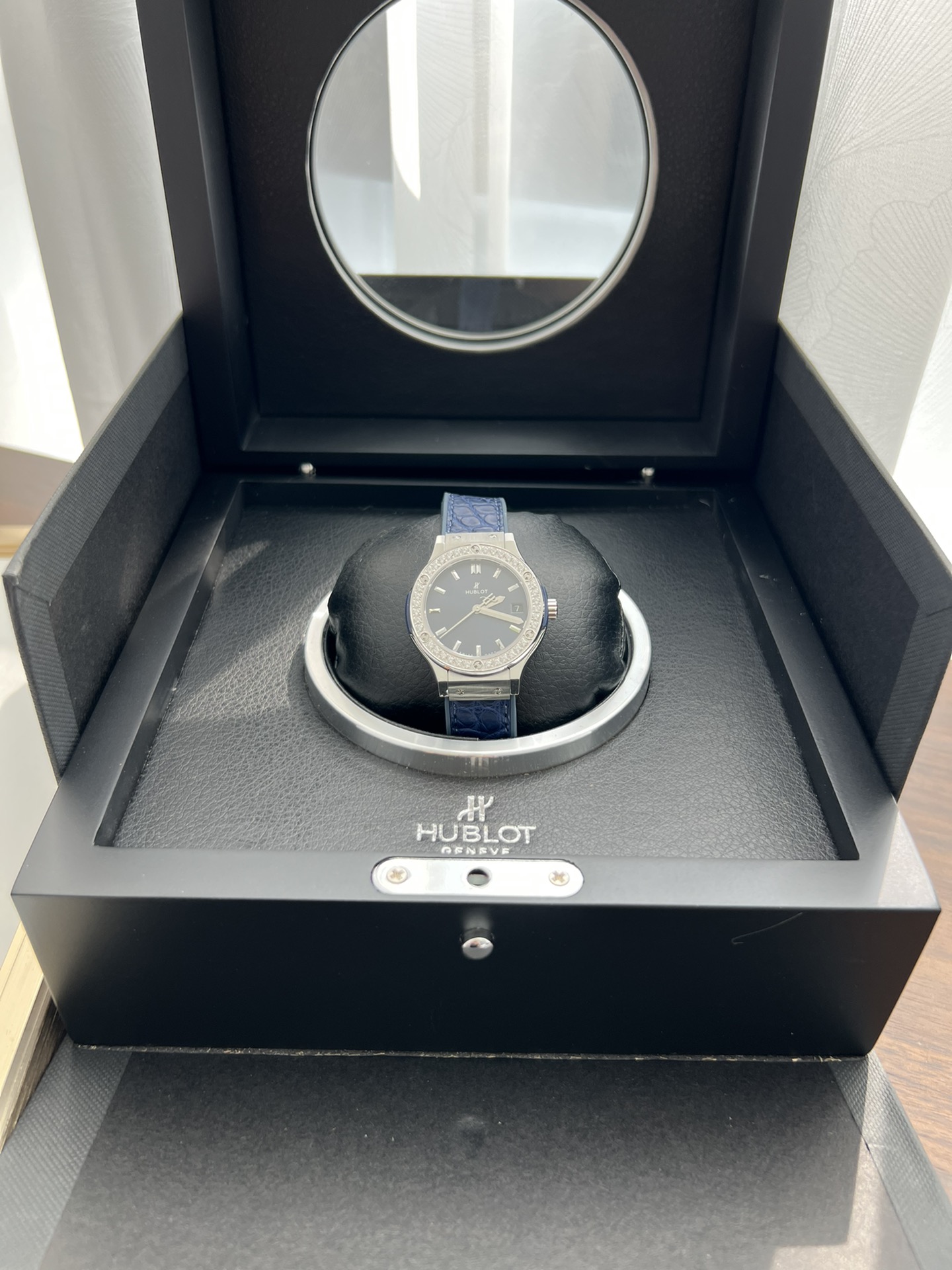 宇舶HUBLOT 全新升级 恒宝瑞士进口石英机芯女表