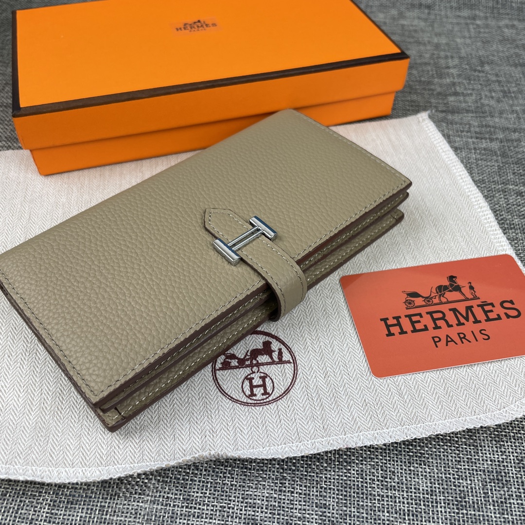 【Hermes 原版皮】。
爱马仕女士新款纯色皮革内拉链口袋竖款钱包 
💋专柜对版复刻，内有原厂代工码
